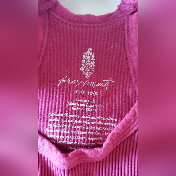 Green Ribbed Tank Top - Picture 4 of 5